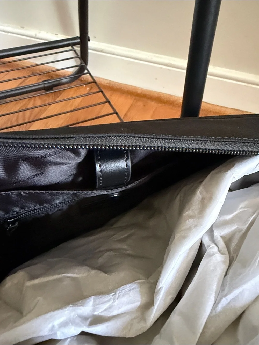 Michael Kors Kent Large Nylon Messenger Bag
